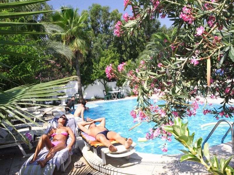 Hotel Photo 1