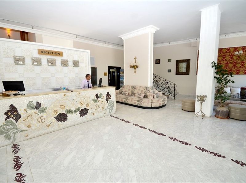 Hotel Photo 12