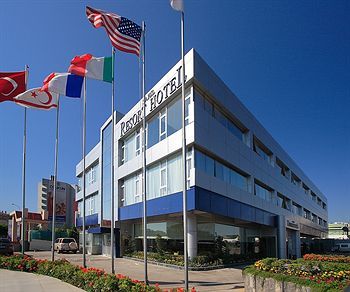 Hotel Photo 12