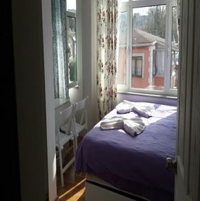 NearBy Hotel