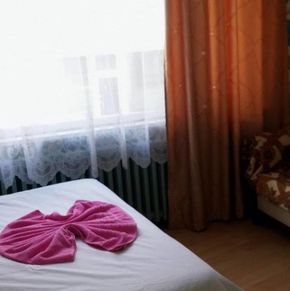 NearBy Hotel