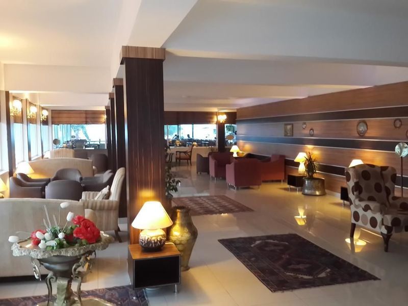 Hotel Photo 8