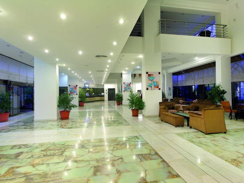 Hotel Photo 9