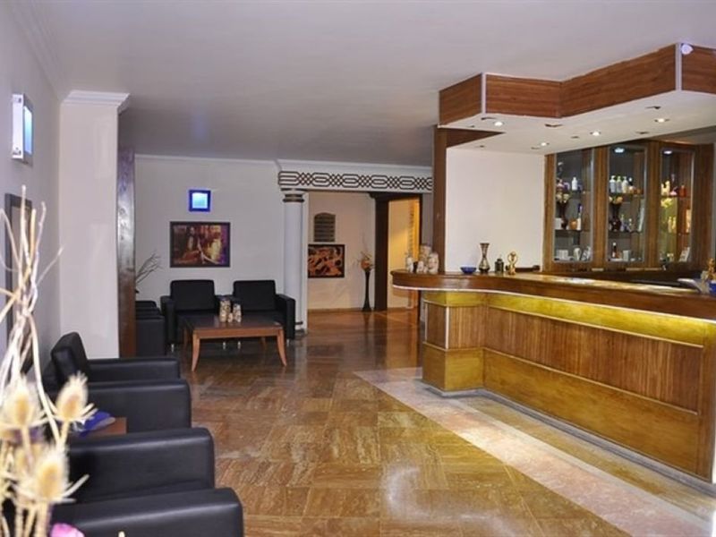 Hotel Photo 12