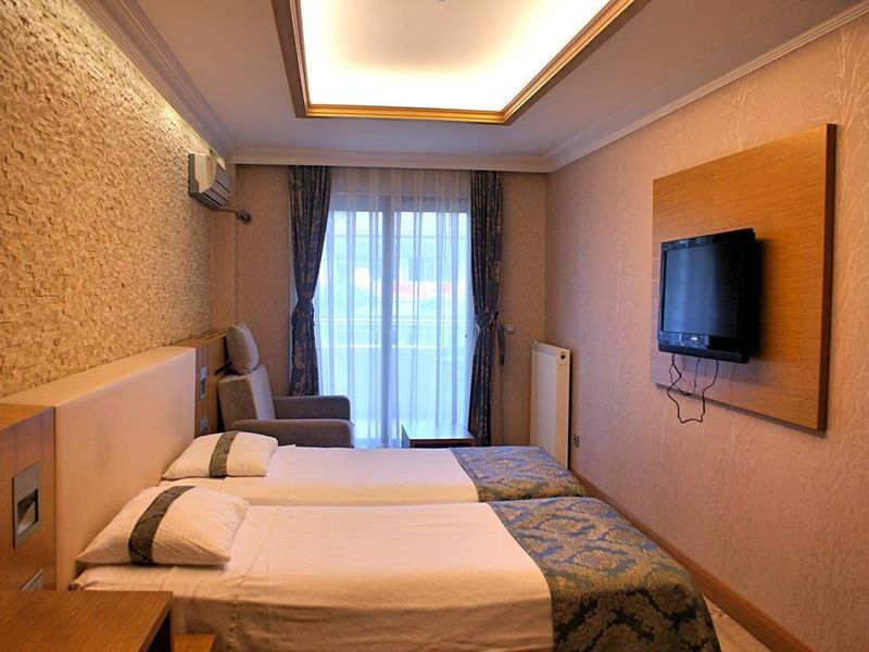Hotel Photo 3
