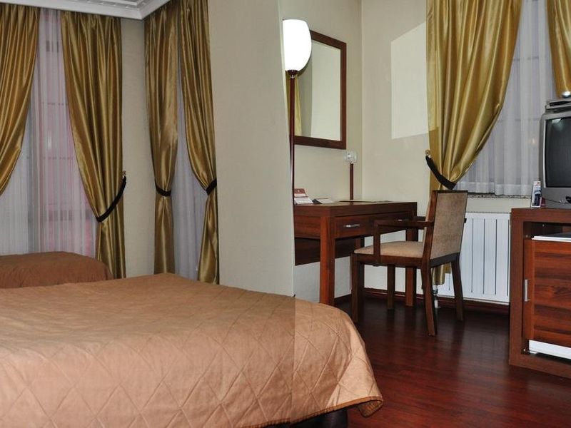 Hotel Photo 7