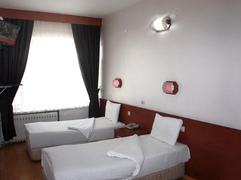 Hotel Photo 1
