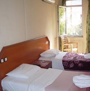 NearBy Hotel