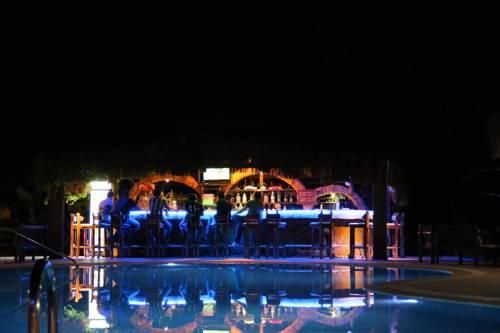 Hotel Photo 16