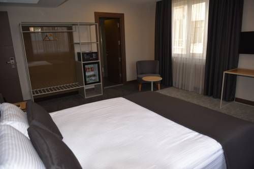 Hotel Photo 8