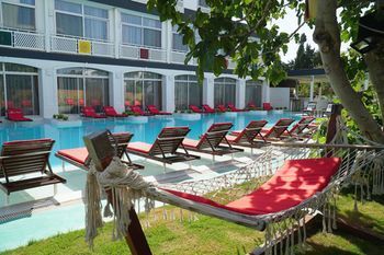 Hotel Photo 12