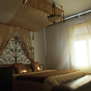 NearBy Hotel