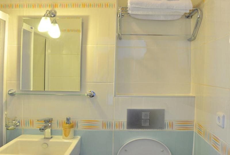 Hotel Photo 9