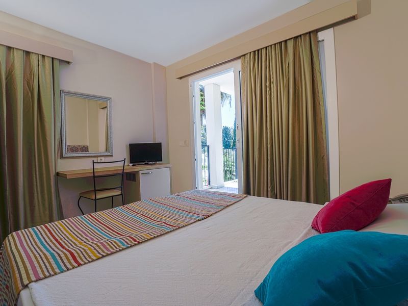 Hotel Photo 3