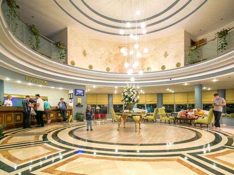Hotel Photo 6