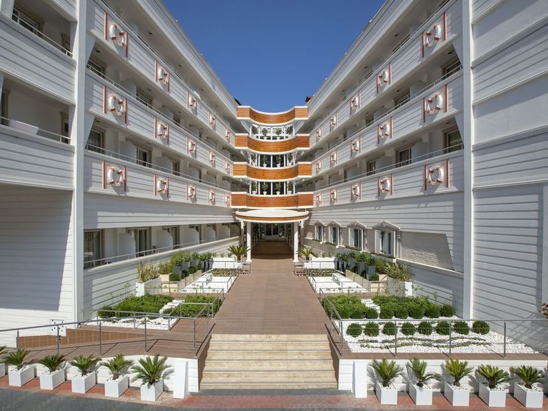 Hotel Photo 23