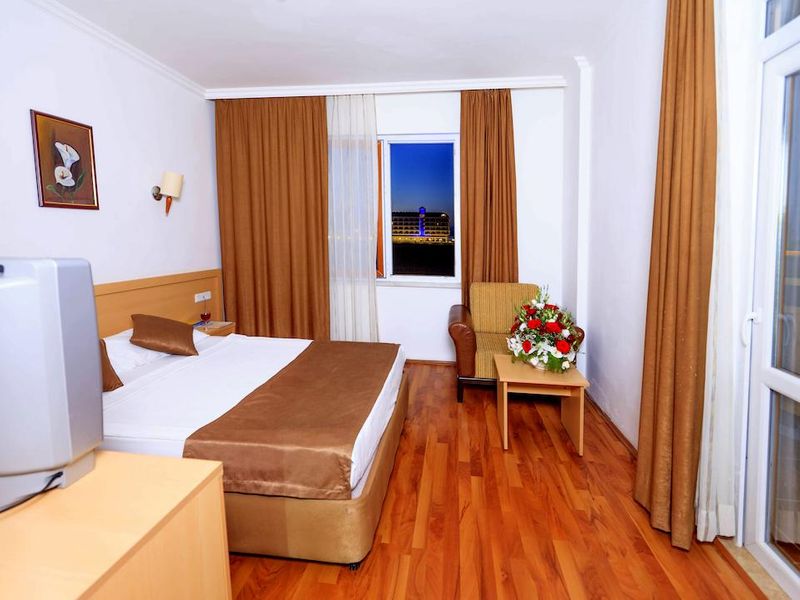 Hotel Photo 7