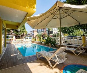 Ümit Hotel Lara Turkey