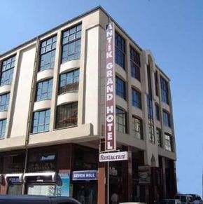 NearBy Hotel