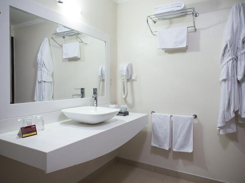 Hotel Photo 11