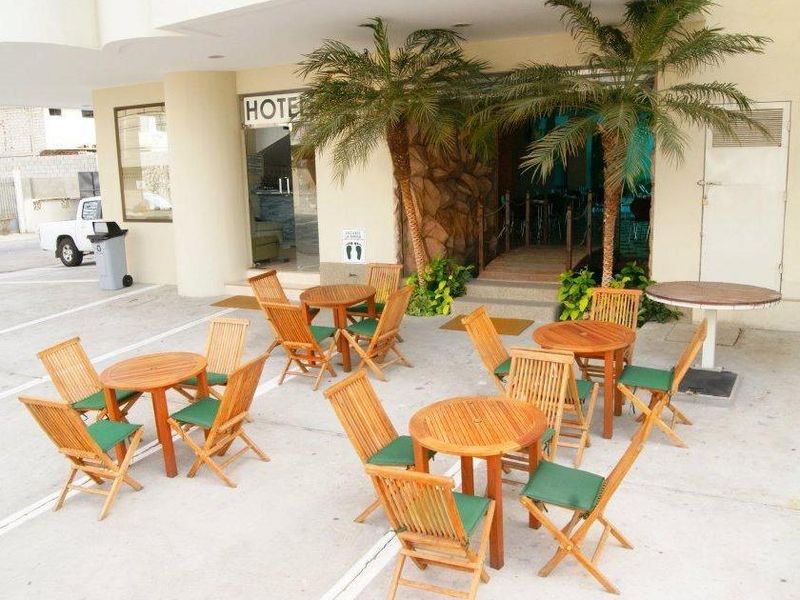 Hotel Photo 16