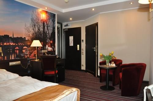 Hotel Photo 12