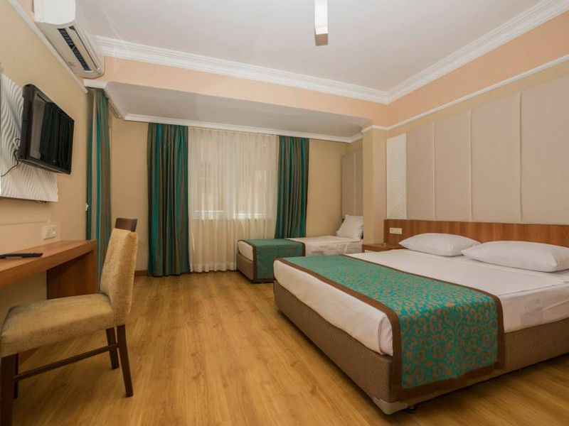 Hotel Photo 4