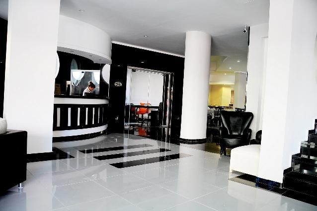 Hotel Photo 8