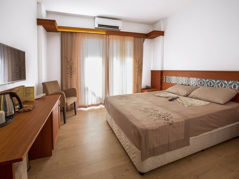 Hotel Photo 5
