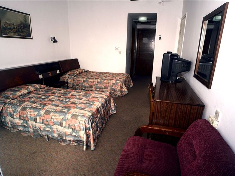 Hotel Photo 1