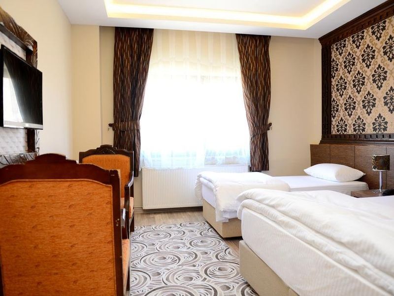 Hotel Photo 1