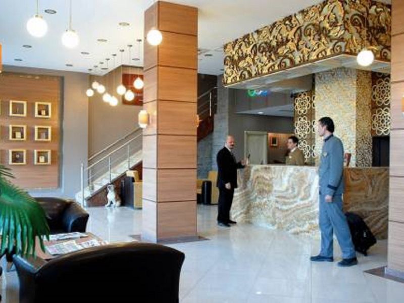 Hotel Photo 6