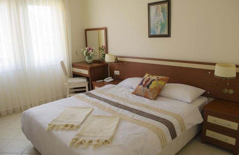 Larimar Suite Hotel