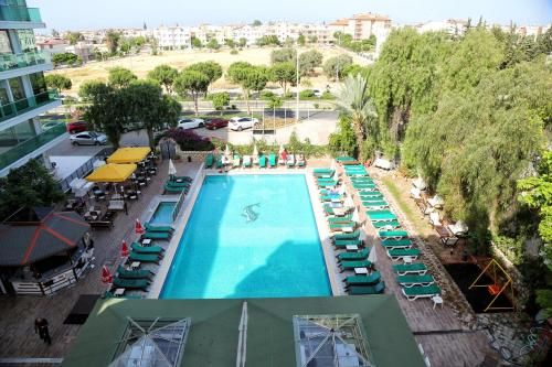 Hotel Photo 1