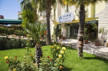 Hotel Photo 1