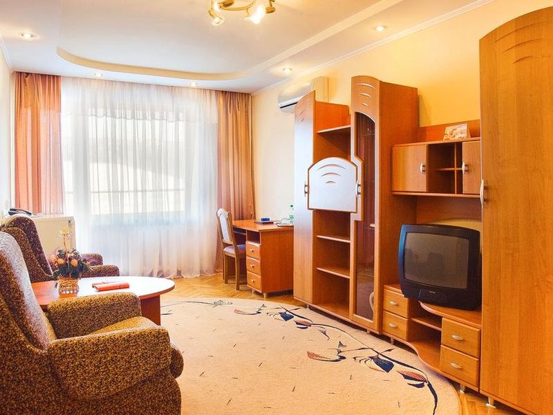 Hotel Photo 6