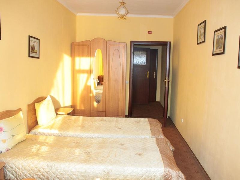 Hotel Photo 1