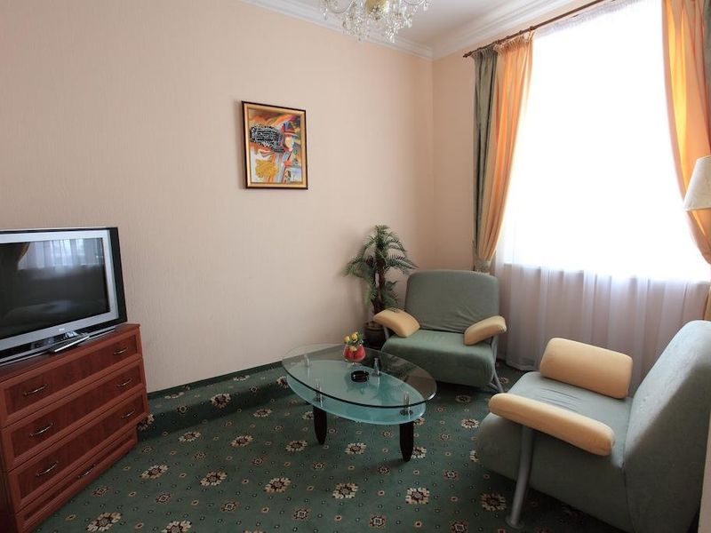 Hotel Photo 8
