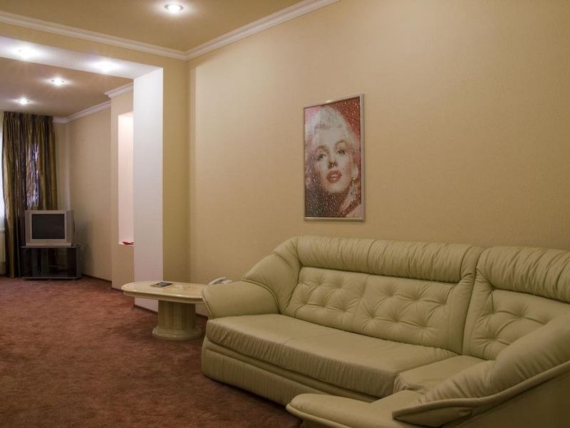 Hotel Photo 9