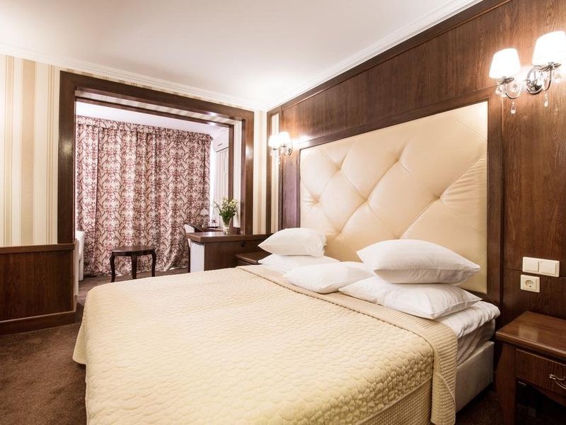 Hotel Photo 1