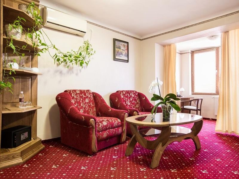 Hotel Photo 5