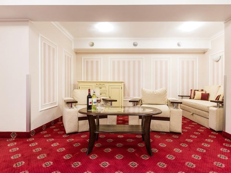 Hotel Photo 6