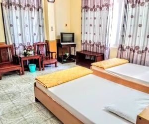 Linh Dan Hotel Halong Vietnam