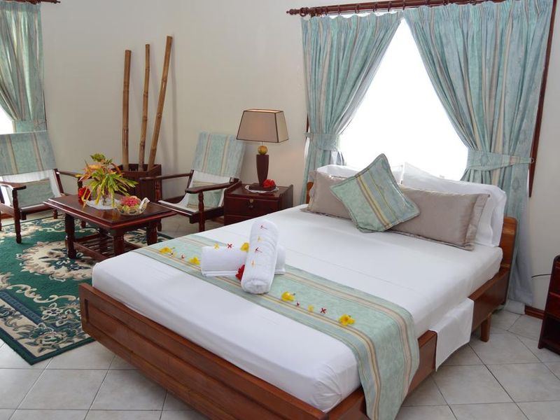 Hotel Photo 9