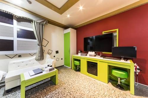 Hotel Photo 8