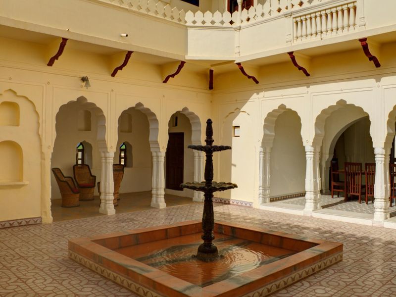 Hotel Photo 10