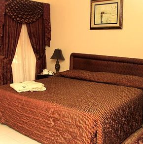 NearBy Hotel