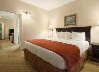 Фото отеля Country Inn & Suites by Radisson, Columbus, GA