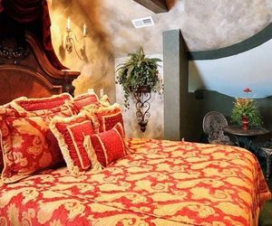 Black Swan Inn Luxurious Theme Rooms Pocatello United States