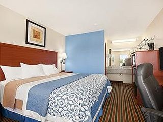Hotel pic Days Inn by Wyndham Champaign/Urbana